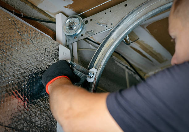Affordable Garage Door Roller Replacement solutions in Edmore, MI